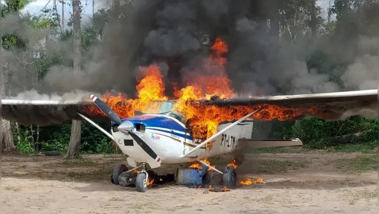 Imagem ilustrativa da notícia Avião é destruído e 2 são presos em Terra Yanomami
