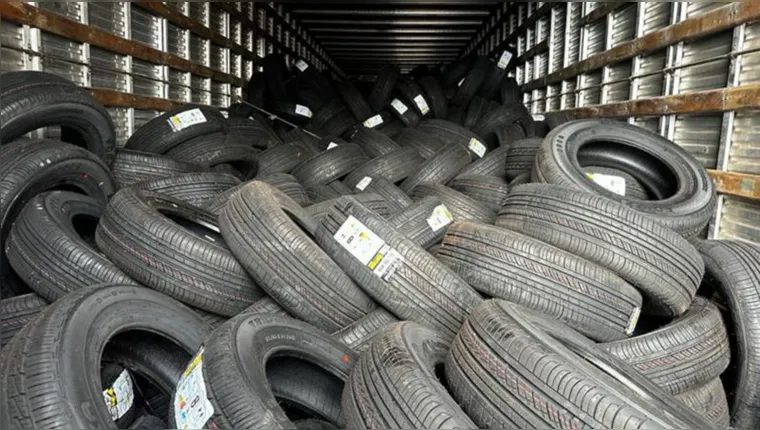 Imagem ilustrativa da notícia Sefa apreende 1.560 pneus em município do interior do Pará