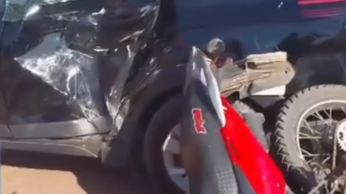 Imagem ilustrativa da notícia Moto e carro se envolvem em acidente grave na BR-163