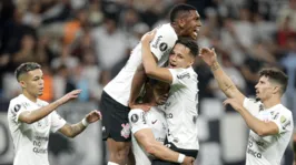 Jogando com o time reserva, o Timão venceu com gols dos "moleques" Matheus Araújo, Felipe Augusto e Adson.