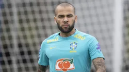 Dani Alves está preso desde janeiro deste ano, acusado de ter estuprado uma jovem de 23 anos, na Espanha