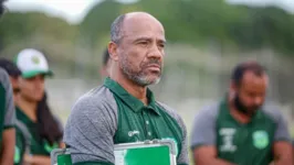 O técnico Sérgio Soares, que chegou ao Floresta no meio da última semana, fara sua estreia no comanda da equipe cearense contra o Remo.