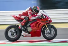 Imagem ilustrativa da notícia Ducati lançou a nova Panigale V4S