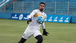 Goleiro Gabriel Bernard, do Paysandu.