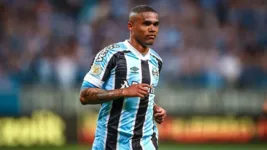 Após 2021 conturbado no Grêmio, Douglas Costa foi emprestado ao LA Galaxy até fim de 2023.