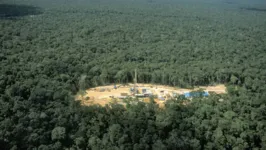 Sonda de perfuração na Amazônia