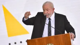 Lula e Alckmin anunciaram medidas de curto prazo para ampliar o acesso da população a carros novos