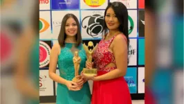 Lara Oliveira e Brenda Hayashi - Repórteres homenageadas no Troféu Imprensa Marajoara 2023