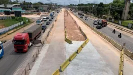 Os condutores devem pegar um trecho da pista do BRT e, em seguida, acessar um desvio pela contramão.