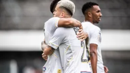 Santos desencanta com Paulo Turra em jogo polêmico