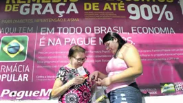 Osmarina Lima, com Vanessa Souza, não deixa de acompanhar os programas de desconto e gratuidade