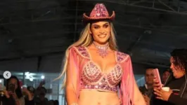 Alessandra Joia é uma mulher trans e venceu concurso de rainha do rodeio no interior de SP