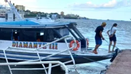 Mulher é resgatada do Rio Amazonas após fugir de agiota.