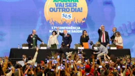 Lula participou junto com outros ministros da 17ª Conferência Nacional de Saúde, em Brasília