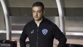 Técnico Marquinhos Santos, do Paysandu.