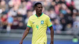 Robert Renan foi convocado para defender a seleção