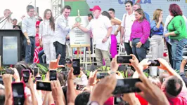 No sábado, Jader entregou casas do Minha Casa Minha Vida, em Abaetetuba, ao lado do presidente Lula e o governador Helder Barbalho.