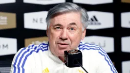 Carlo Ancelotti cumprirá seu contrato com o Real Madrid antes de assumir a Seleção, em 2024.