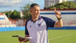 Vojvoda, que está no comando do Fortaleza desde 2020, disse não ao Vasco, que agora negocia com outro argentino.