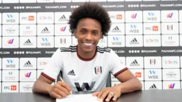 Willian ganha destaque com gol no seu retorno ao futebol inglês