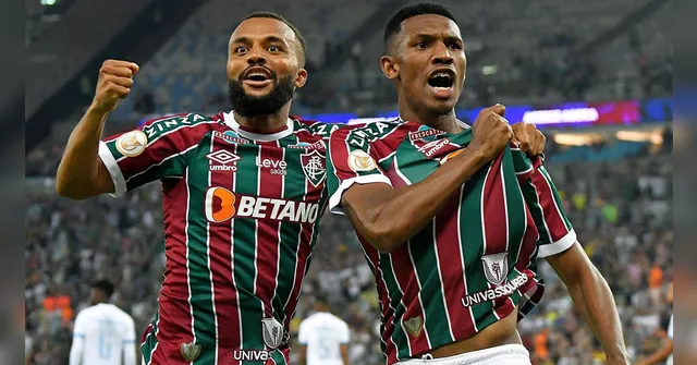 Imagem ilustrativa da notícia De virada, Fluminense vence Bahia e espanta a crise