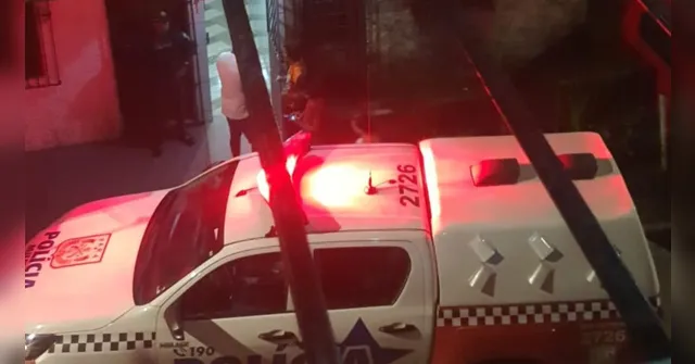 Imagem ilustrativa da notícia Mulher é morta a tiros e homem baleado enquanto assistiam TV 