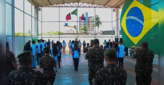 Imagem ilustrativa da notícia Governo decide encerrar programa de escolas cívico-militares
