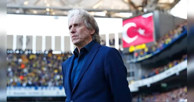 Imagem ilustrativa da notícia Jorge Jesus pode assumir rival do Flamengo
