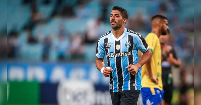 Imagem ilustrativa da notícia Grêmio e São Paulo duelam neste domingo; Suárez está fora