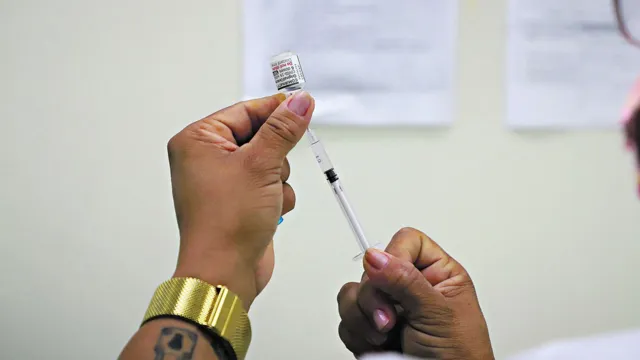 Imagem ilustrativa da notícia Belém promove vacinação contra gripe e covid-19 neste sábado