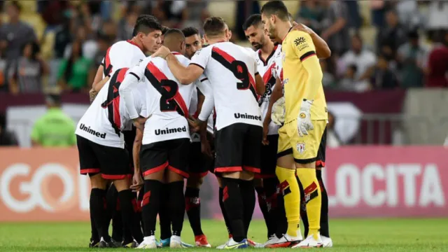 Imagem ilustrativa da notícia Série B e Ronaldinho em campo: onde ver os jogos de hoje?