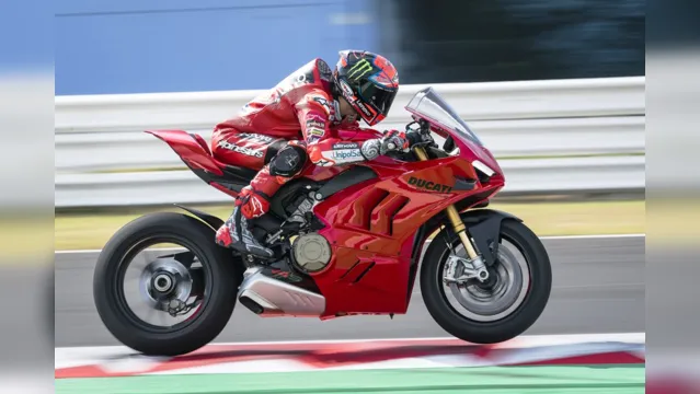 Imagem ilustrativa da notícia Ducati lançou a nova Panigale V4S