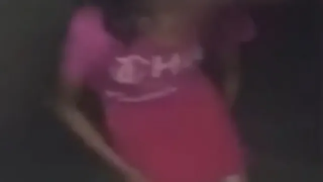 Imagem ilustrativa da notícia Vídeo: mulher obriga criança ajoelhar em formigueiro no Pará