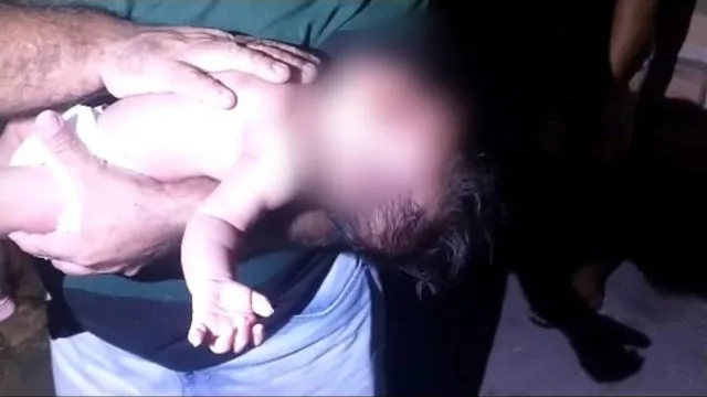 Imagem ilustrativa da notícia PM salva vida de bebê engasgado em Santarém. Veja o vídeo!