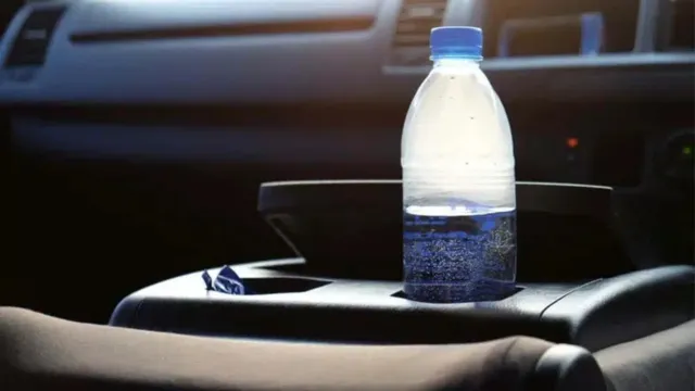 Imagem ilustrativa da notícia Por que a garrafa de água no carro pode causar um incêndio?