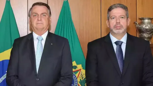 Imagem ilustrativa da notícia Lira ligou para Bolsonaro afirmando que Tarcísio foi correto