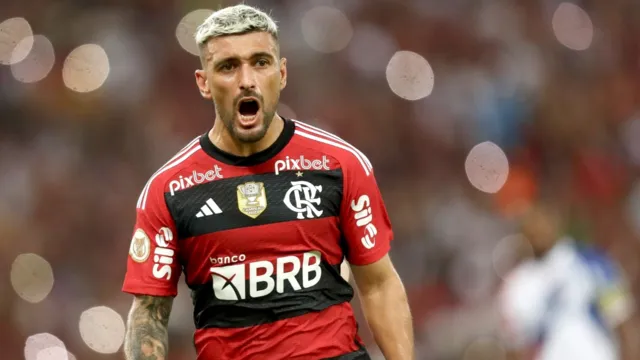 Imagem ilustrativa da notícia Gabigol e Arrascaeta marcam e Flamengo vence o Fortaleza