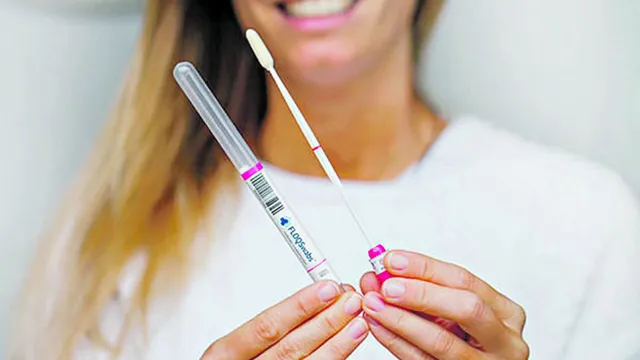 Imagem ilustrativa da notícia Autoteste para diagnóstico de HPV é lançado no Brasil