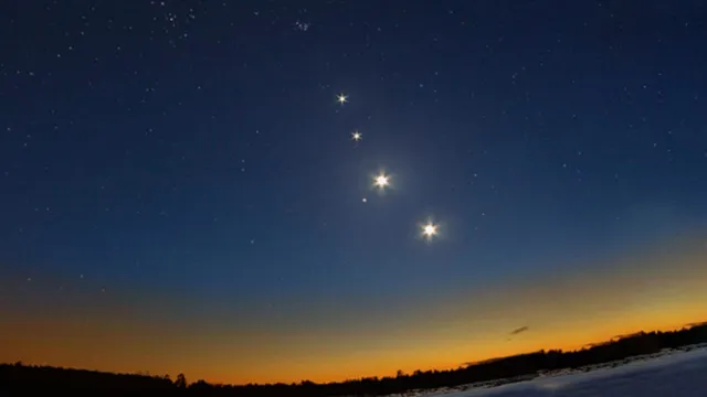 Imagem ilustrativa da notícia Cinco planetas surgirão "alinhados" no céu nesta madrugada