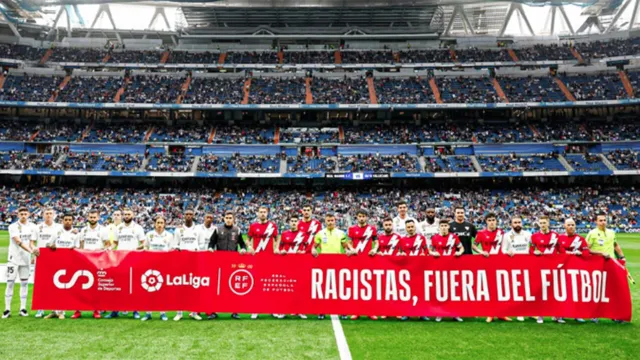 Imagem ilustrativa da notícia Torcida e Real Madrid mostram apoio a Vinicius Junior