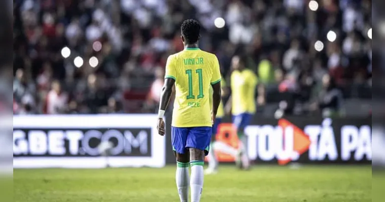 Imagem ilustrativa da notícia Brasil estuda medidas após caso de racismo a Vini Junior