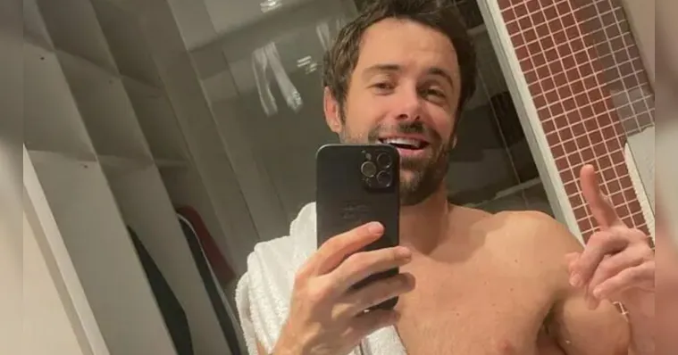 Imagem ilustrativa da notícia Sucesso no OnlyFans, Kayky Brito provoca com foto sem roupa: