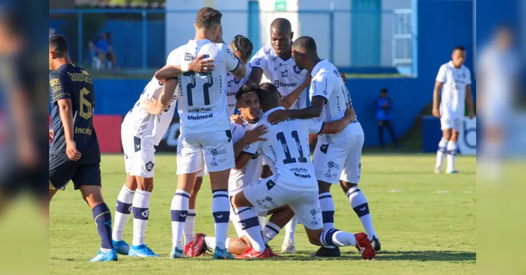 Imagem ilustrativa da notícia Vídeo: Remo vence, sobe 5 posições e deixa lanterna em Goiás