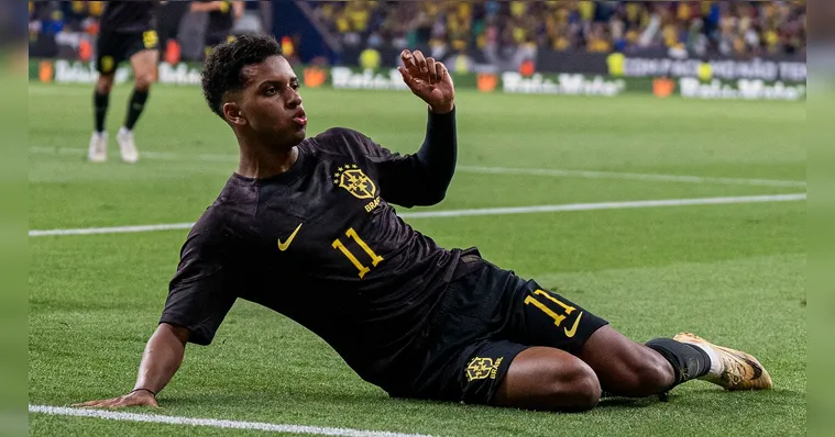 Imagem ilustrativa da notícia Brasil vence jogo marcado por acusação de racismo na Espanha