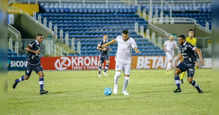 Imagem ilustrativa da notícia Remo perde gol inacreditável e fica no 0 a 0 com o Floresta