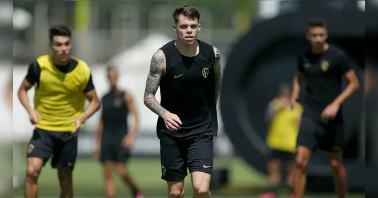 Imagem ilustrativa da notícia Corinthians: Luxa proíbe saída e testa meia em nova posição