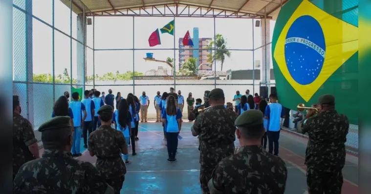 Imagem ilustrativa da notícia Governo decide encerrar programa de escolas cívico-militares