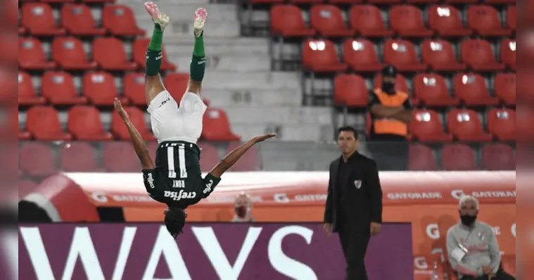 Imagem ilustrativa da notícia Série A tem caça de Palmeiras, Galo e Grêmio ao Botafogo
