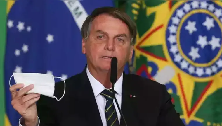 Imagem ilustrativa da notícia Bolsonaro pede desculpas após mentir de novo sobre vacina