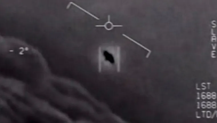 Imagem ilustrativa da notícia EUA reúnem OVNIs intactos e falam sobre pilotos das naves